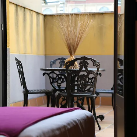 Alda Casco Antiguo Gasthof