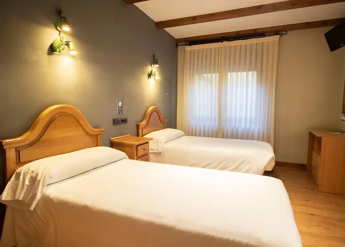 Alda Casco Antiguo Guest house 2*