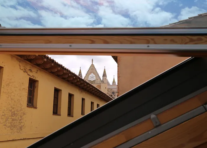 Guest house Alda Casco Antiguo 2*